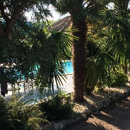 Avec Piscine Bergerac